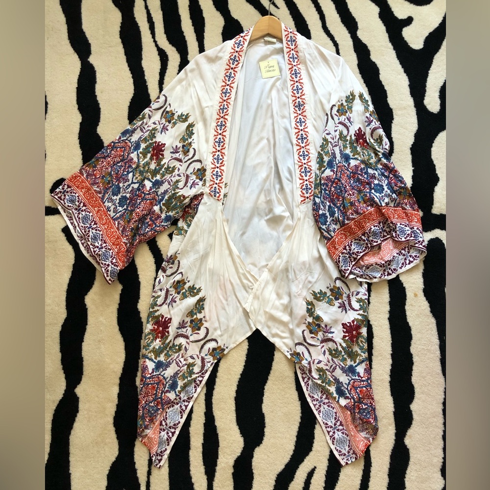 Flying Tomato Top - Kimono Inspired Coverup Top Size M/ L ( imperfections )